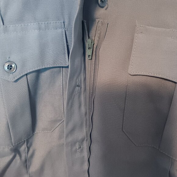 Royal Crest by Conqueror Uniform Shirt Size 34 - Picture 4 of 6